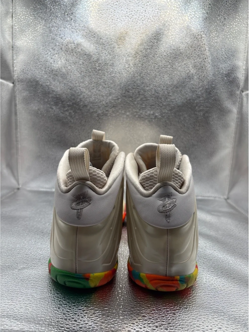 Nike air Foamposite one white frutiy pebbles GS